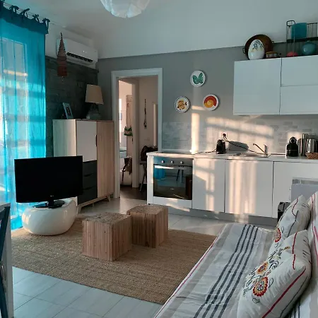 A Gem With Terrace פולה